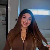 Ella D