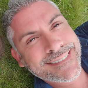 Paul728325