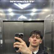 Aron