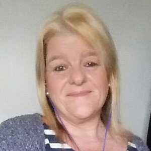 Hayley741647