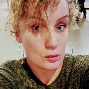 Kellie700677
