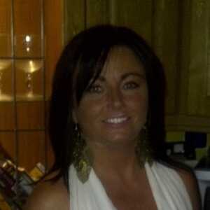 Debbie739327