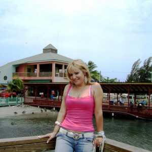 chinelle75