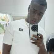 LovingGentlemanbijebd