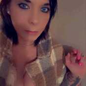 AmeliaWhite02