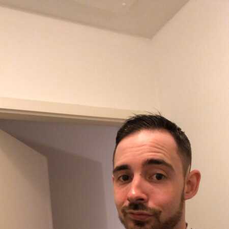DJLowe765 profile photo