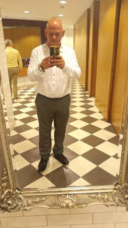 InquisitiveArtist profile photo