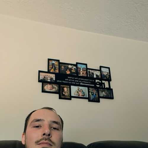BobbyHasICE