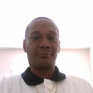 Raymond537025