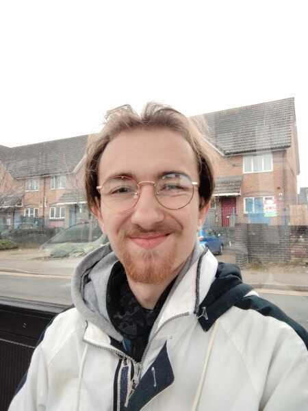 Ronnie profile photo