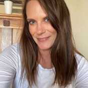 RomanticJournalist563eapP