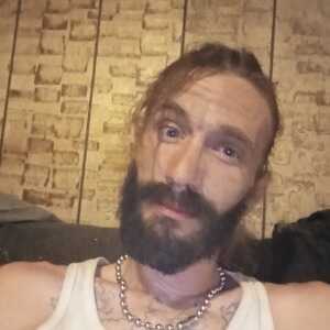 AttractiveHiker593db1