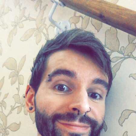 JustADorkface profile photo
