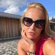 CaringStylist68f1a1
