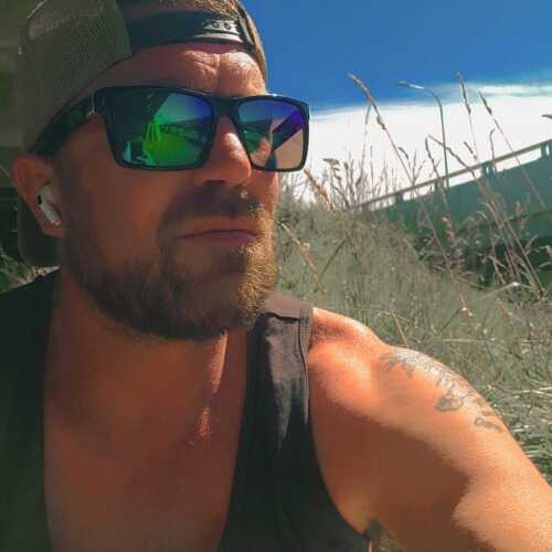 Chris 