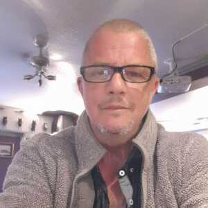 EasygoingTeacher65f0d1