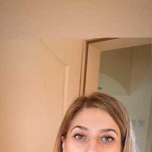 GlamorousWanderer27e4f