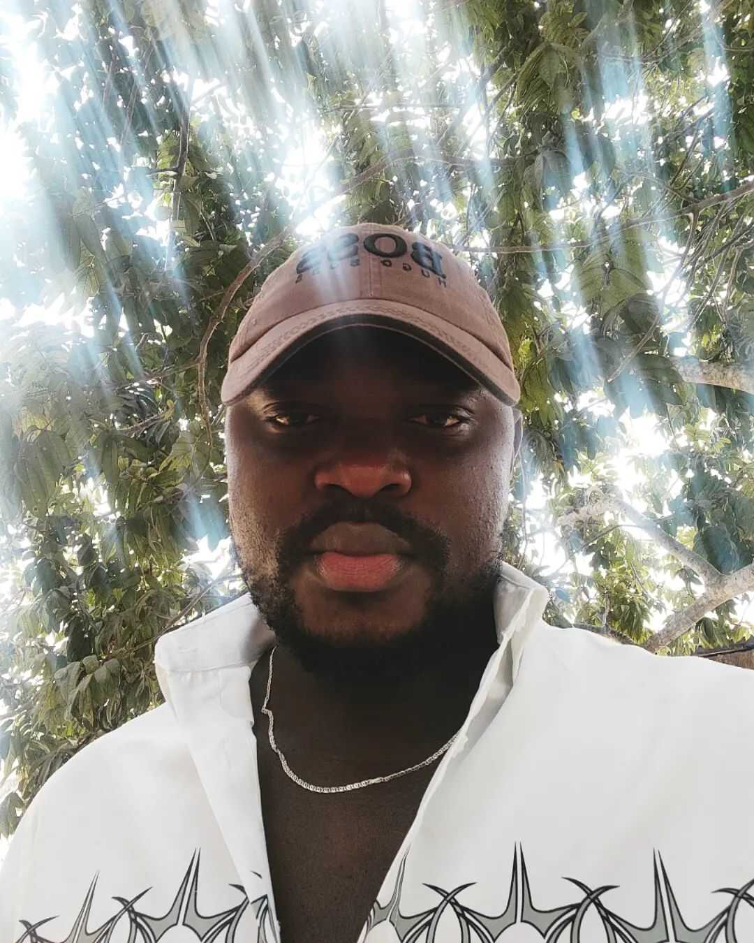 Maxibisous, 31, from Paris, France