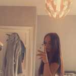 Holly's profile picture