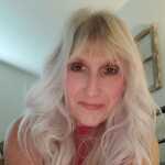 Sharon's profile picture